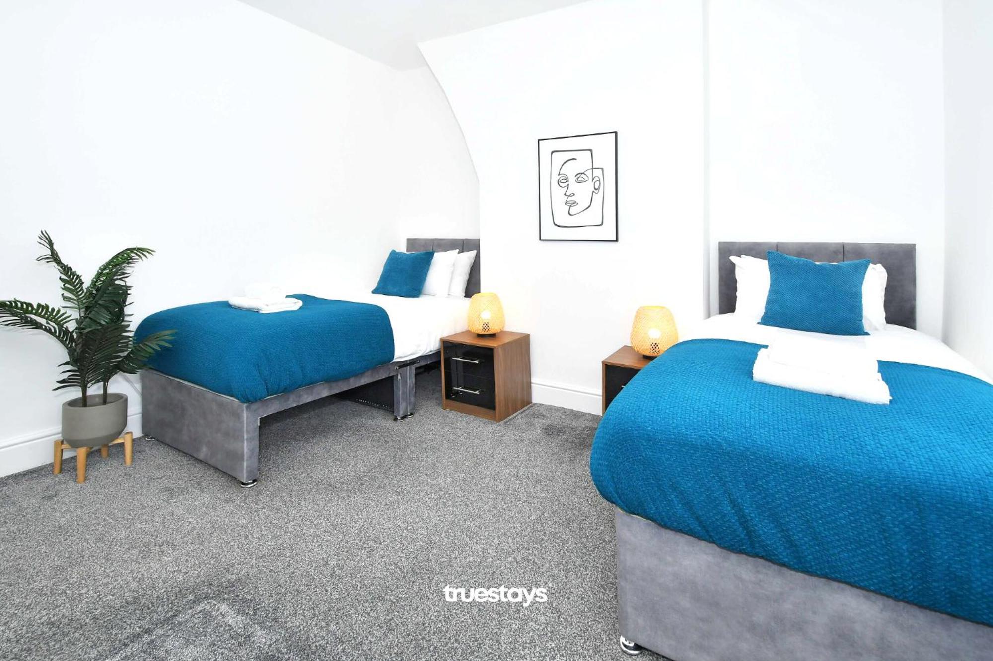 Gilman House By Truestays - 4 Bedroom House In Stoke-On-Trent Etruria Eksteriør billede