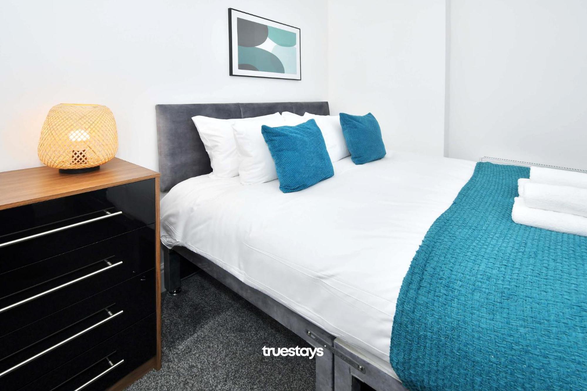 Gilman House By Truestays - 4 Bedroom House In Stoke-On-Trent Etruria Eksteriør billede